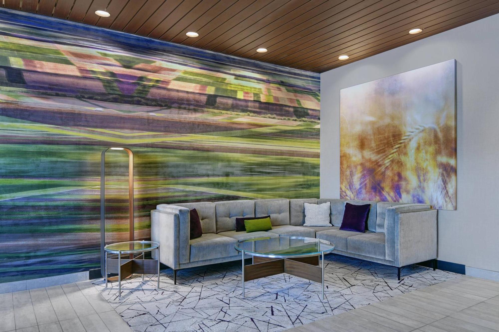 Courtyard By Marriott Manhattan Aggieville Zewnętrze zdjęcie